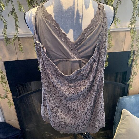 The Limited gray lace halter cami S - Picture 2 of 6